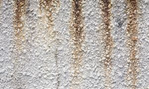 サビが出た外壁