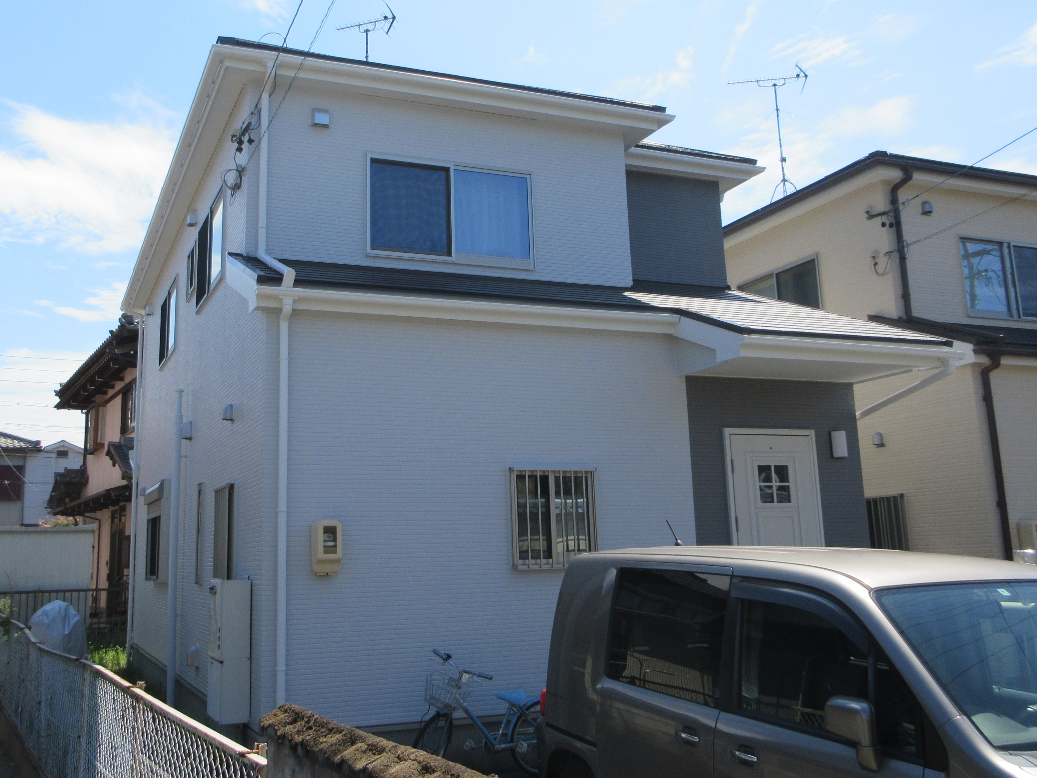 【各務原市　Ｙ様邸】　外壁塗装-アステックフッ素REVO1000IR-　屋根塗装-スーパーシャネツサーモF-　ベランダ防水FRP