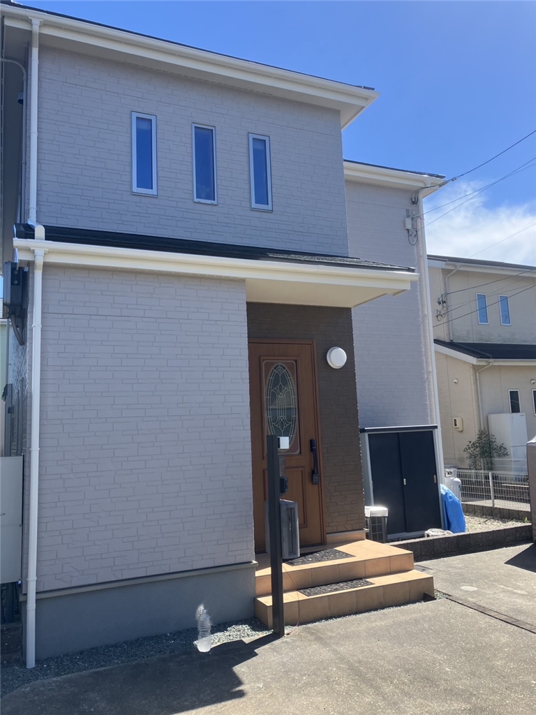 【鈴鹿市　Ｏ様邸】　外壁塗装-エスケー化研 プレミアムシリコンｰ　屋根塗装-エスケー化研 ヤネフレッシュｰ　ベランダ防水　