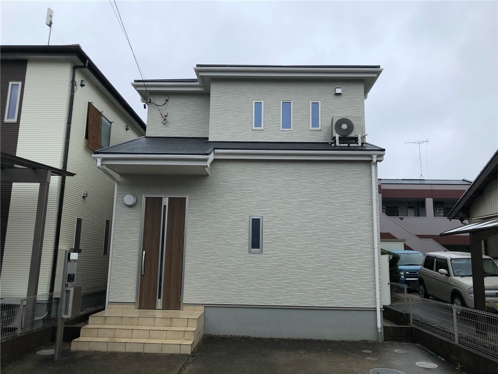 【弥富市 A様邸】 外壁塗装-エスケー化研 プレミアムシリコン- 屋根塗装-エスケー化研 ヤネフレッシュSi- ベランダ防水