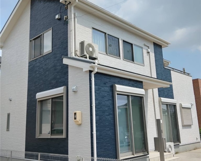 【四日市市　M様邸】　外壁塗装-エスケー化研 プレミアムシリコンｰ　屋根塗装-エスケー化研 ヤネフレッシュｰ　ベランダ防水