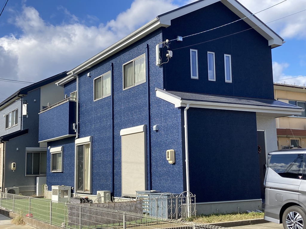 【岐南町　Ｙ邸】　外壁塗装-アステックフッ素REVO1000IR-　屋根塗装-アステックスーパーシャネツサーモF-　ベランダ防水-トップコート-